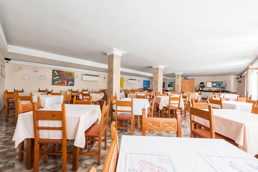 Hostal Casa Bauza Cala Ratjada  Eksteriør billede