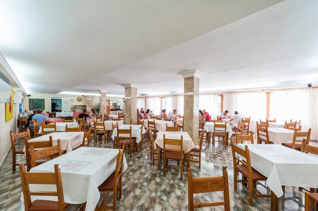 Hostal Casa Bauza Cala Ratjada  Eksteriør billede
